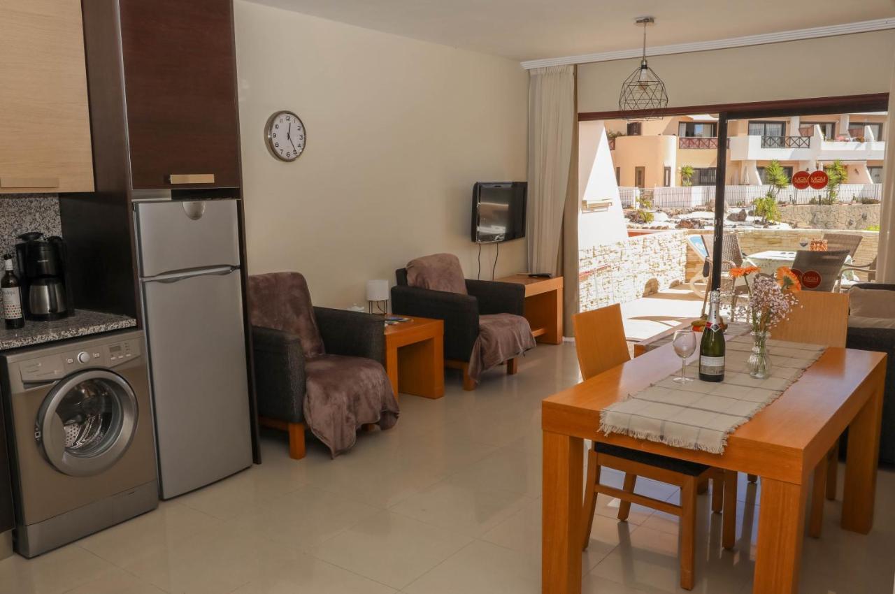 Summer Flower Apartment, Park Albatros, Close To The Ocean,golf Del Sur Apartment